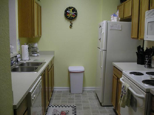 Mickey's Hideaway Windsor Hills 3 Bedroom Vacation Condo Disney Area www.mickeyscondo.com/mickeyshideaway