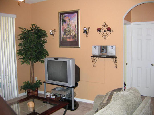 Mickey's Hideaway Windsor Hills 3 Bedroom Vacation Condo Disney Area www.mickeyscondo.com/mickeyshideaway